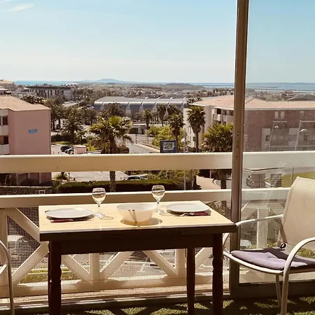 T2 Avec Piscine, Parking, Proche Des Plages