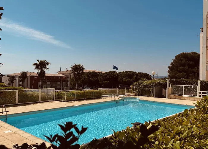 T2 Avec Piscine, Parking, Proche Des Plages Apartman Sète